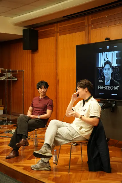 Arnold Hur and the moderator on stage at the Gen.G fireside chat
