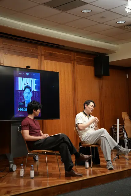 Arnold Hur and the moderator on stage at the Gen.G fireside chat