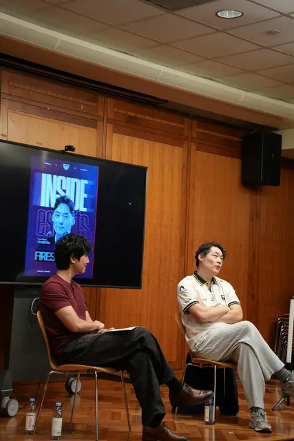 Arnold Hur and the moderator on stage at the Gen.G fireside chat